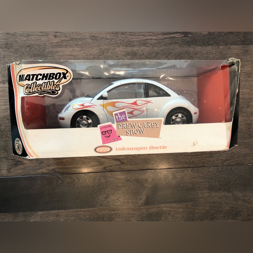 Matchbox Drew Carey Show 1999 VW Volkswagen Beetle Diecast 1:18 Flames Box - Picture 3 of 9